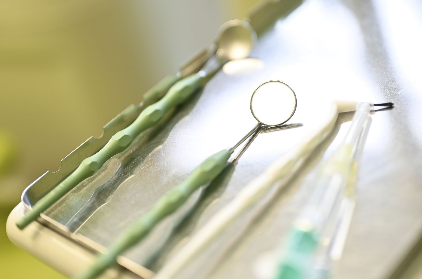 Nahaufnahme von Zahntechnischen Ausstattungen